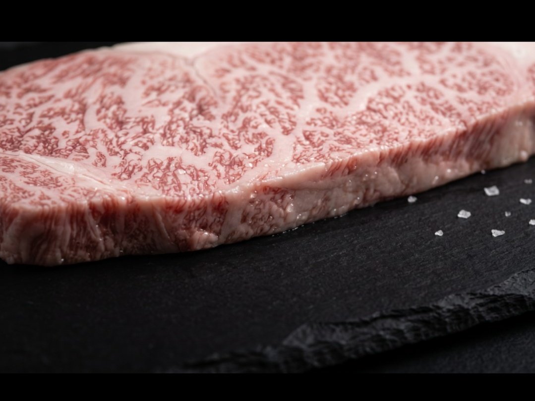 Japanese Wagyu A5 Kagoshima: Το Χαμηλό Σημείο Τήξης και η Φυσιολογία της Γεύσης στο El Toro Steak House